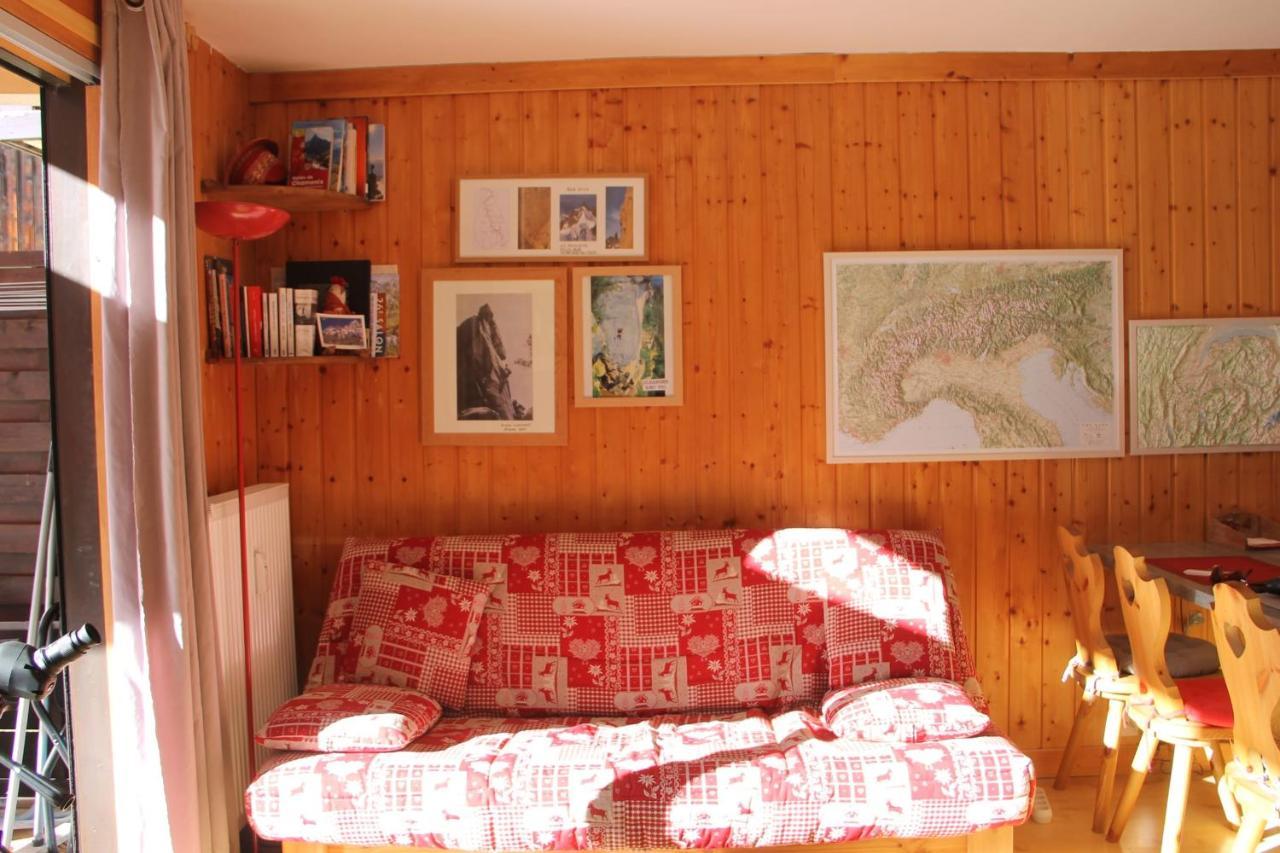 Comfortable Apartment With Terrace In Σαμονί Εξωτερικό φωτογραφία
